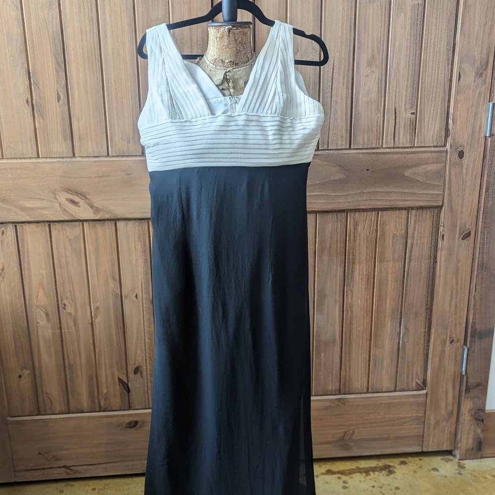 White and Black Cocktail Dress Size 10